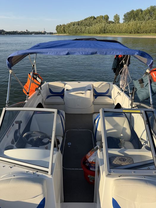 Bayliner 175 Bowrider – 2008 + Peridoc inclus