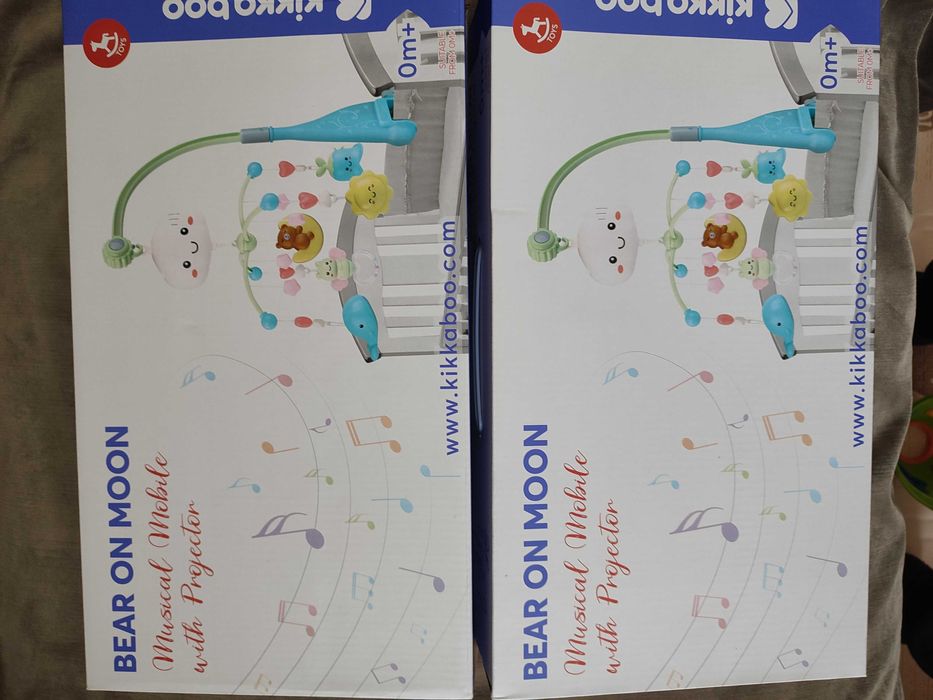 Чисто нови 2 броя музикални въртележки