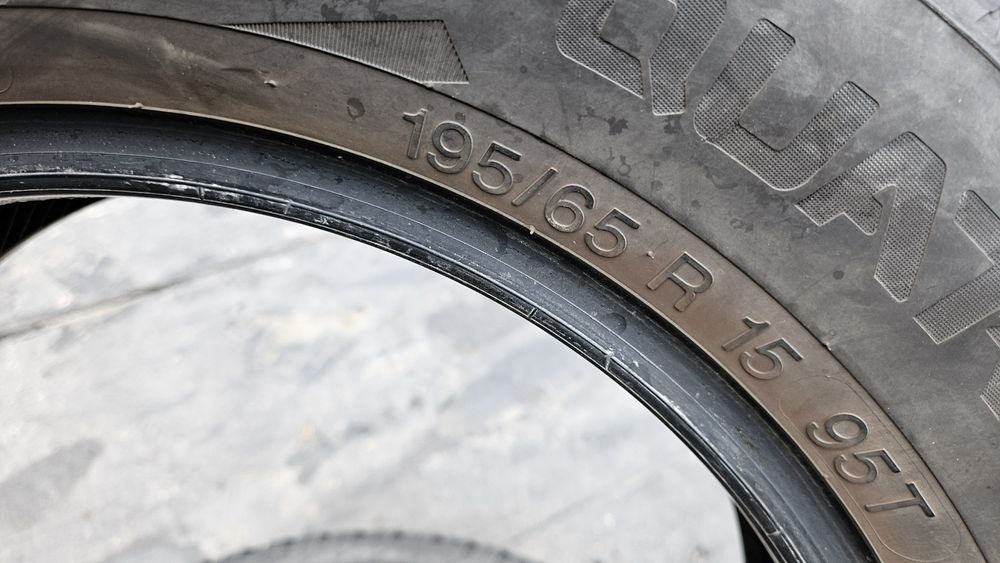 2бр гуми 195 65 15 дот 21 вредещайн