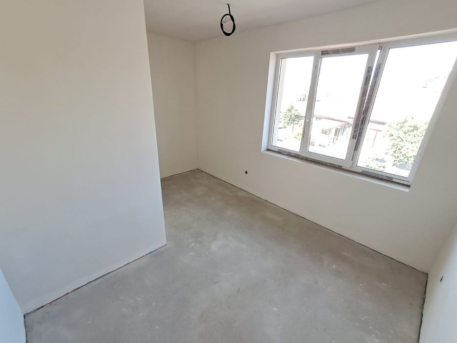 Casa individula cu CF la zi, teren 601 mp, 5 camere