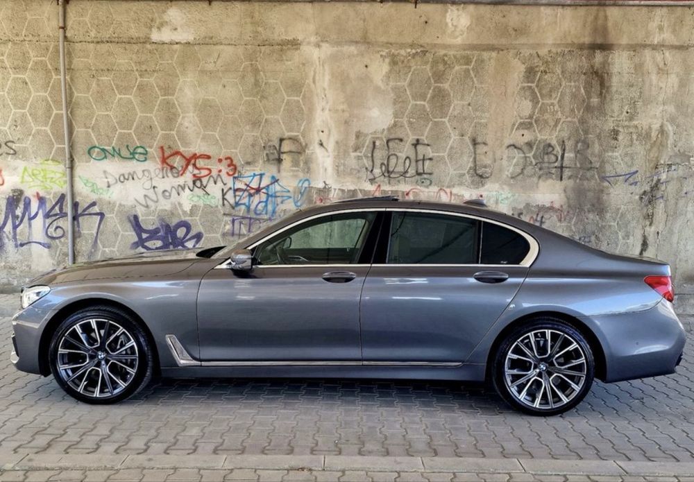 BMW Seria 7 2017 — imagine 3