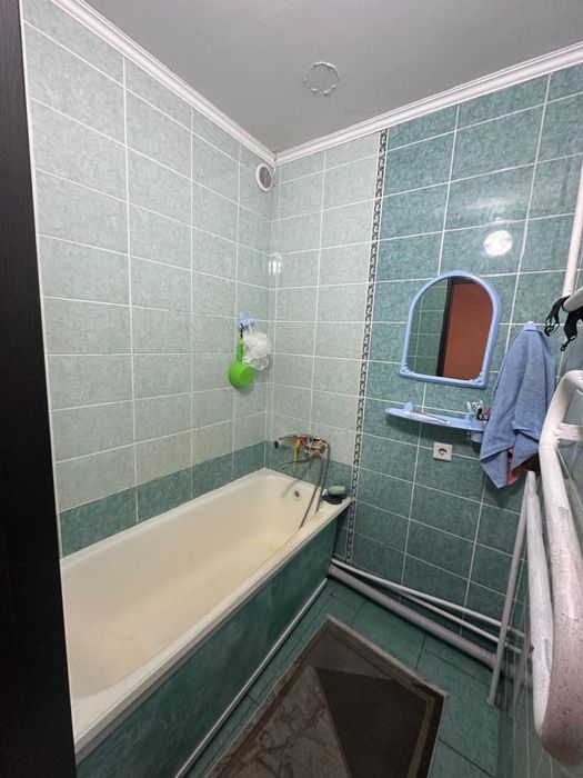 Продам квартиру в Аксу