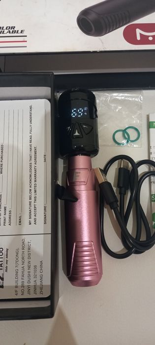 Материали за маникюр,микропигментация и ламиниране на мигли