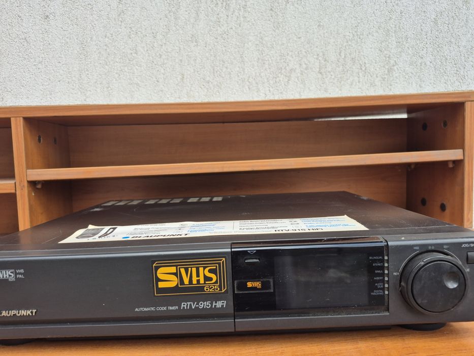 Vând Video recorder S-VHS,Marca Blaupunkt model RTV-915EGC,made in japan