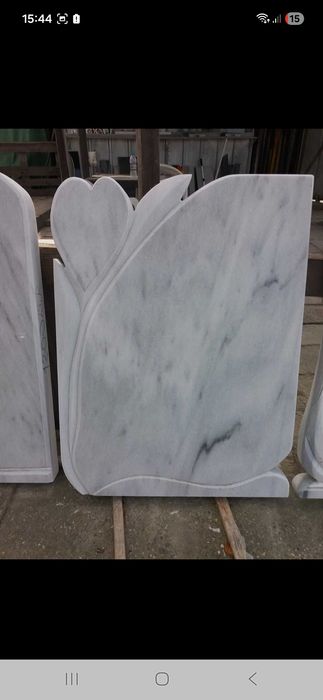 Надгробни паметници и облицовки