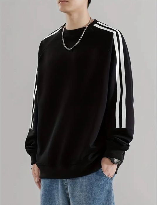 Свитшот фирмы Adidas