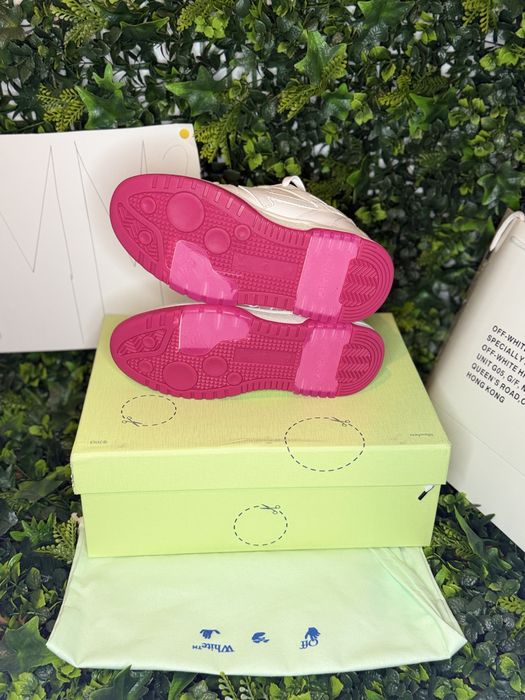 Adidasi sneakers off white ‘’for walking’’ white fuchsia shoes