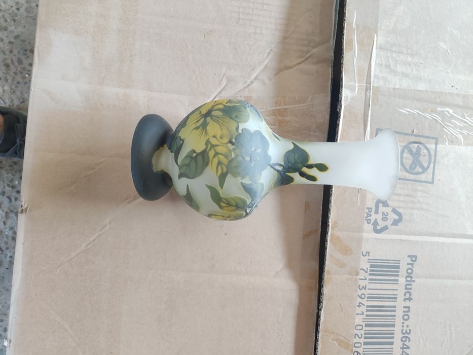 Vase din sticla Gale