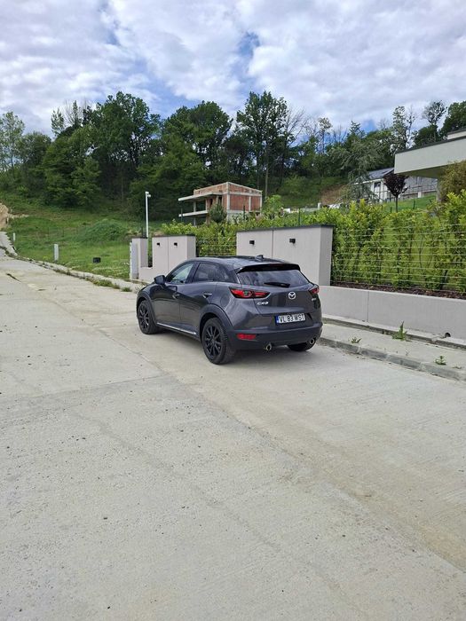 Masina mazda cx3