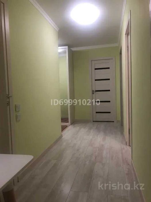 Продам трехкомнатную квартиру