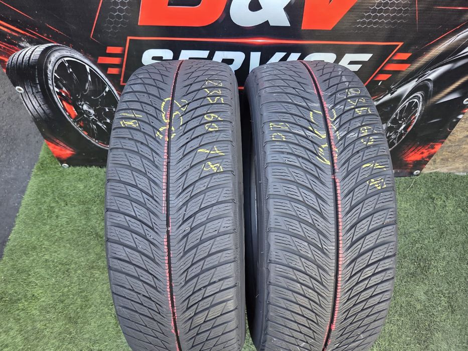 235 60 18 Michelin