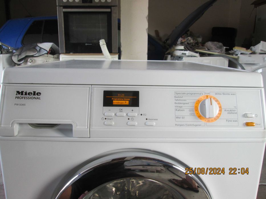 Професионална пералня Miele Pw5065