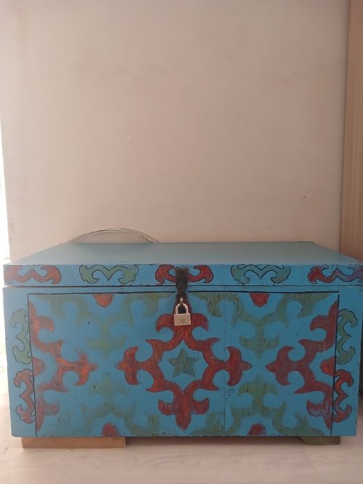 Сундук  старинный 5000 т