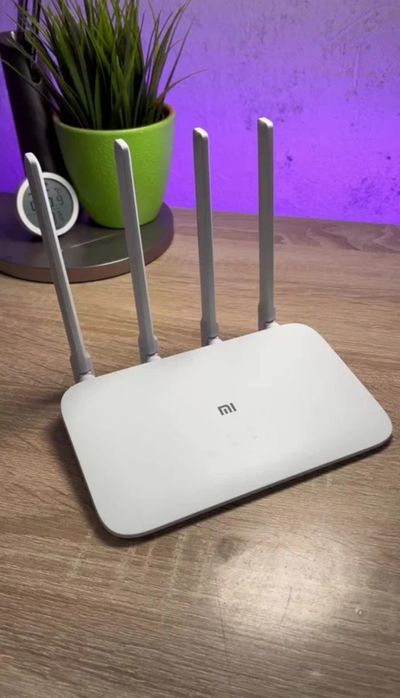 Wi-Fi роутер Xiaomi Mi Wi-Fi Router 4C, белый, 100 Мбит/с