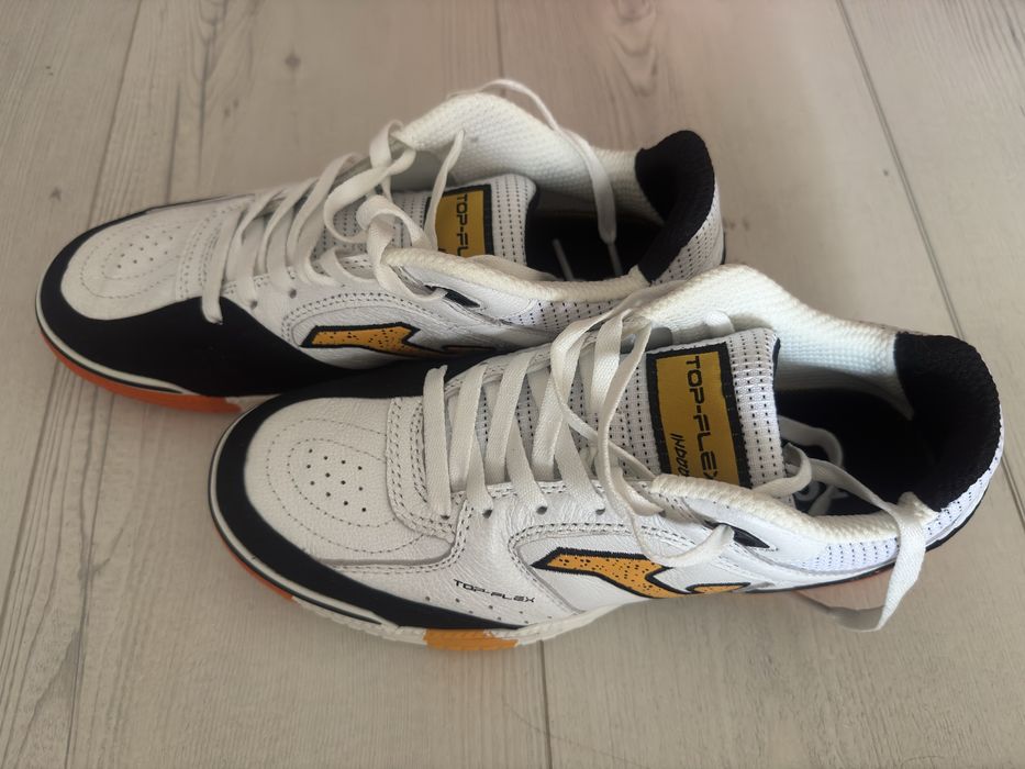 Кроссовки JOMA  новый