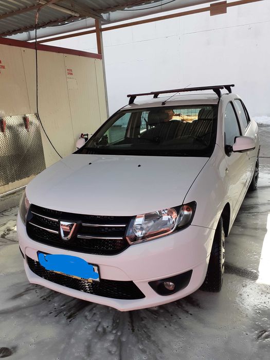 damigeana 50 l  cu cos + autoturism Logan 0.9tce