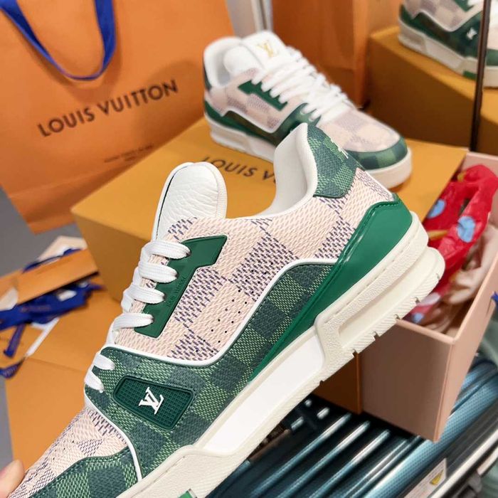 Louis Vuitton LV Louis Vuitton LV Trainer Sneaker DamierSneaker Damier
