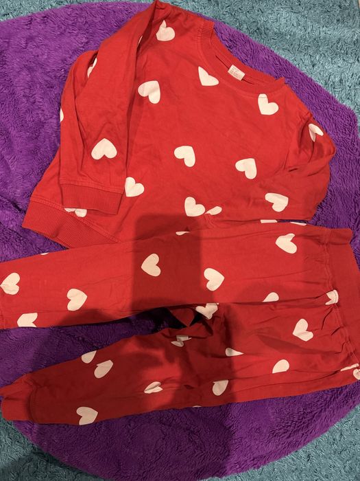 Дрехи, комплекти