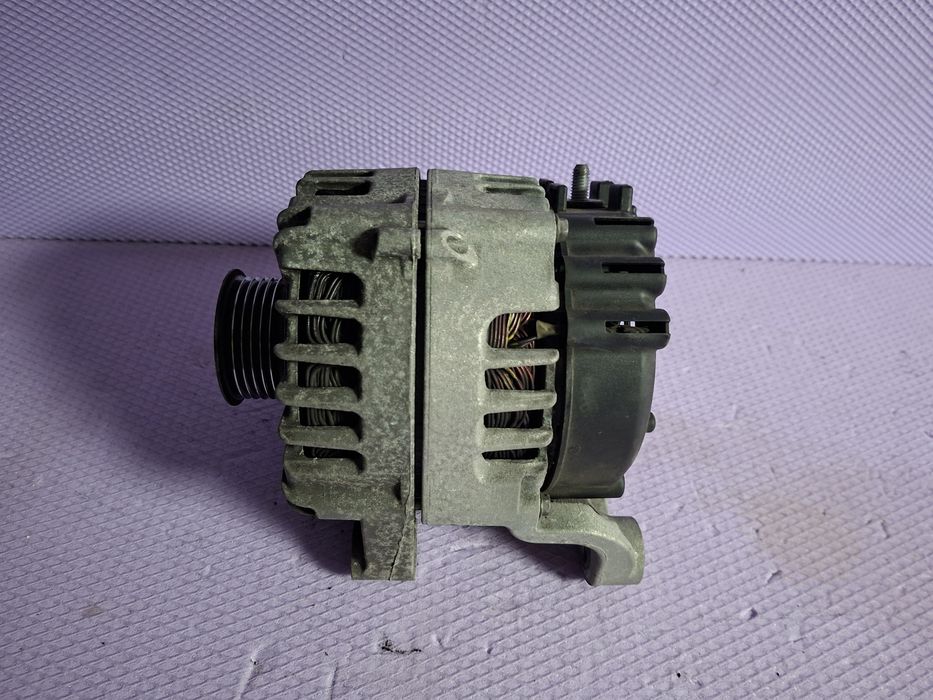 Alternator 180 A motor N47 D20 C 177CP BMW Cod 7802261