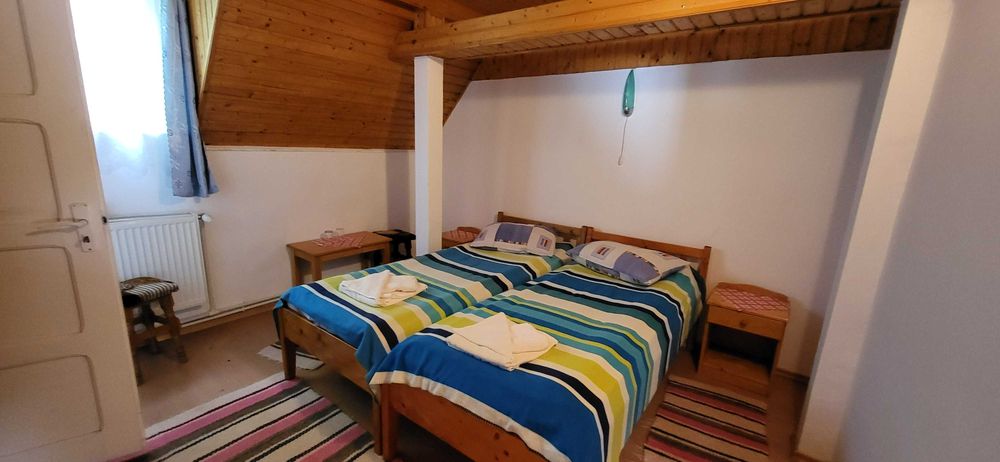 Casa de vanzare (imobil multifuncțional)