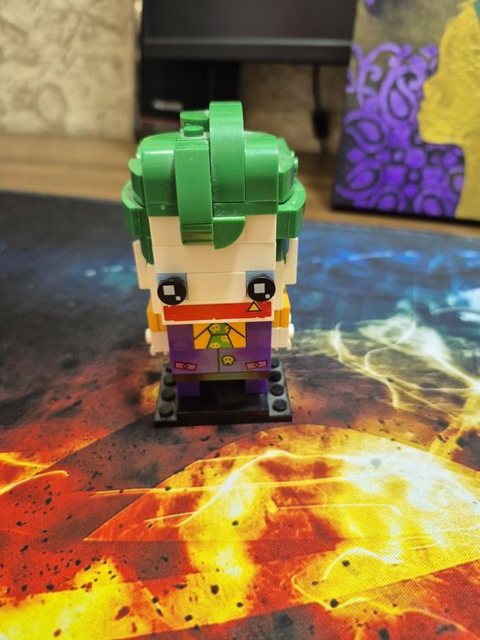 Джокер из лего фигурка