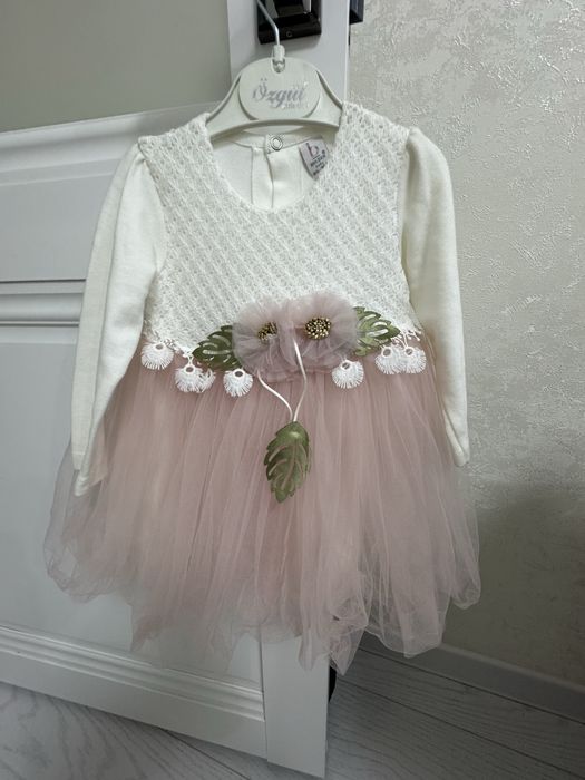 Продам платье 86размер