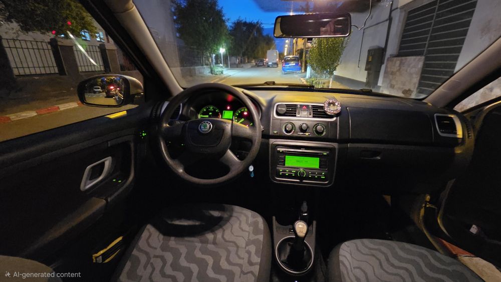 SKODA Fabia 2009 — imagine 3