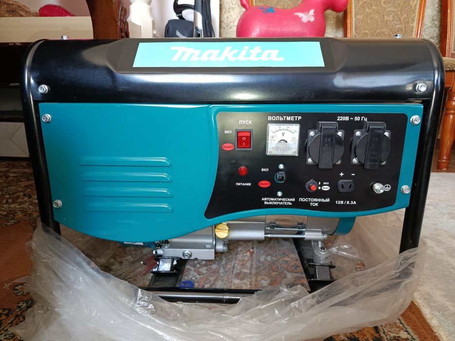Генератор Makita новый