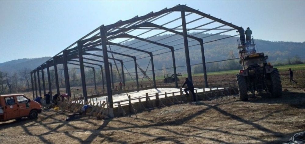 Vand hale și structuri metalice