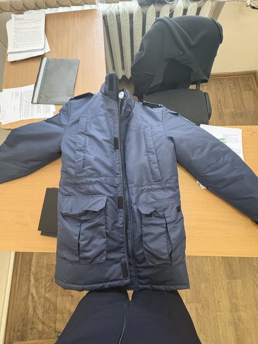 Продам китель (верх низ) ,куртка(зимняя)