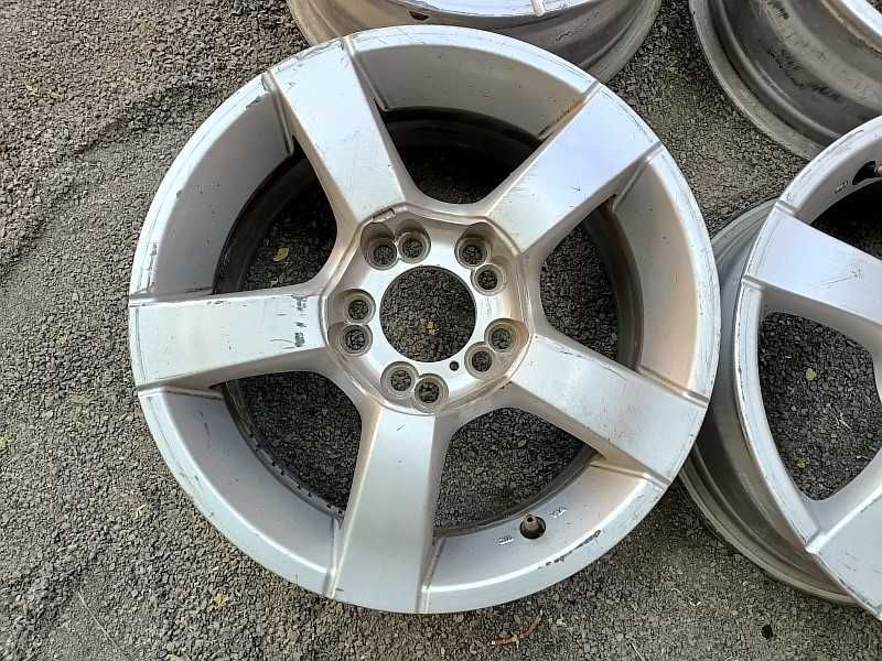 Продам легкосплавные диски на BMW 5 E39
