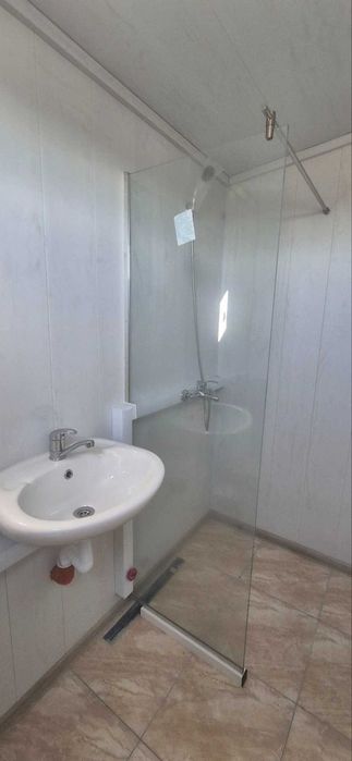Контейнер 240/500 см. със санитарен възел