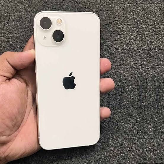 Iphone 13 / идеальный 88%