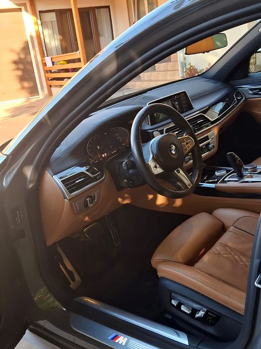 BMW seria 7  2019