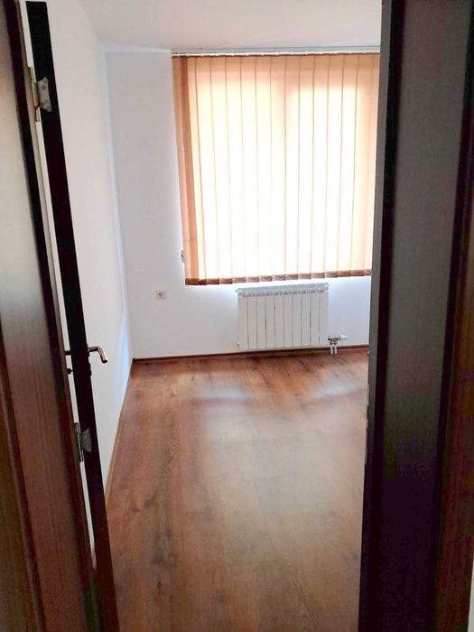 Дава се под наем Тристаен апартамент в София, Горубляне - 100 кв.м за 698.19 € - Снимка #7