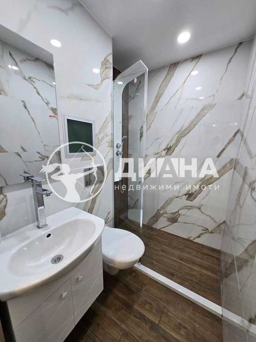 Продава се Тристаен апартамент в Пловдив, Гагарин - 61 кв.м за 2123 €/кв.м - Снимка #8