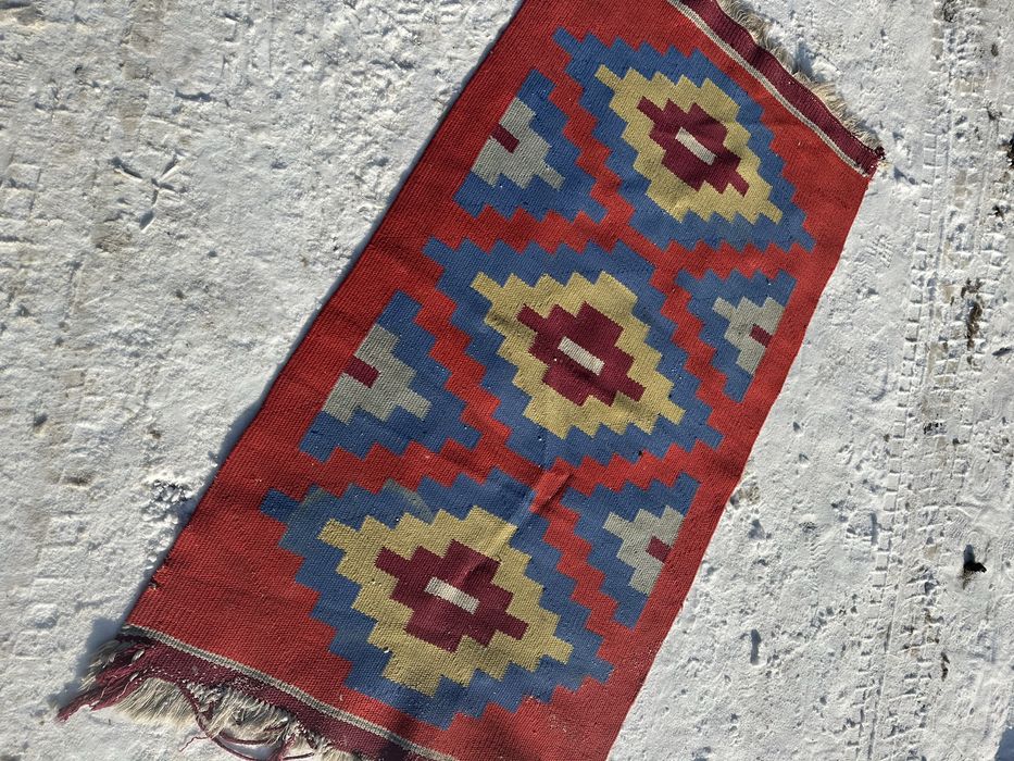 Коврик ручной работы