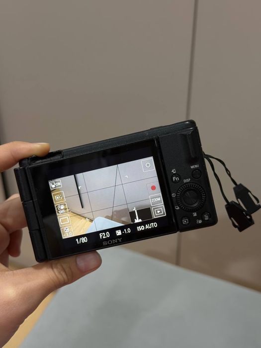 Sony ZV-1F в отличном состоянии