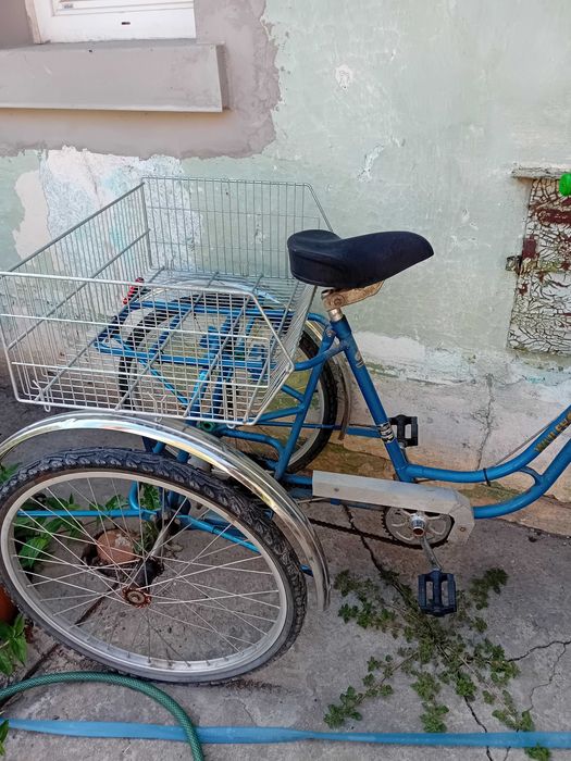 Tricicleta de vinzare