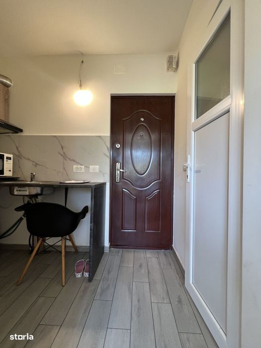 Garsoniera, 18mp utili, etaj 3 - zona UMT