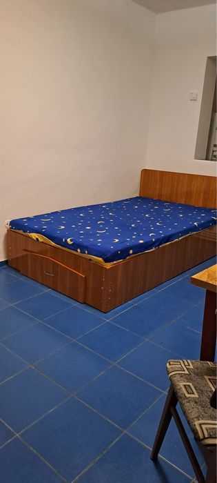 Inchiriez garsoniera