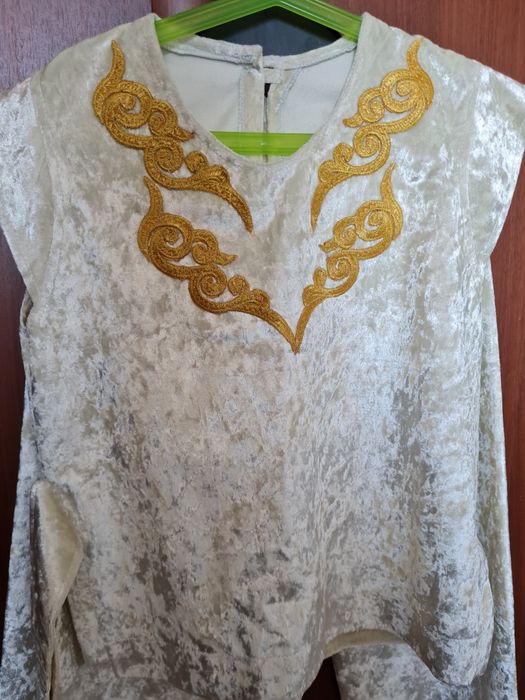 Продаётся национальный костюм