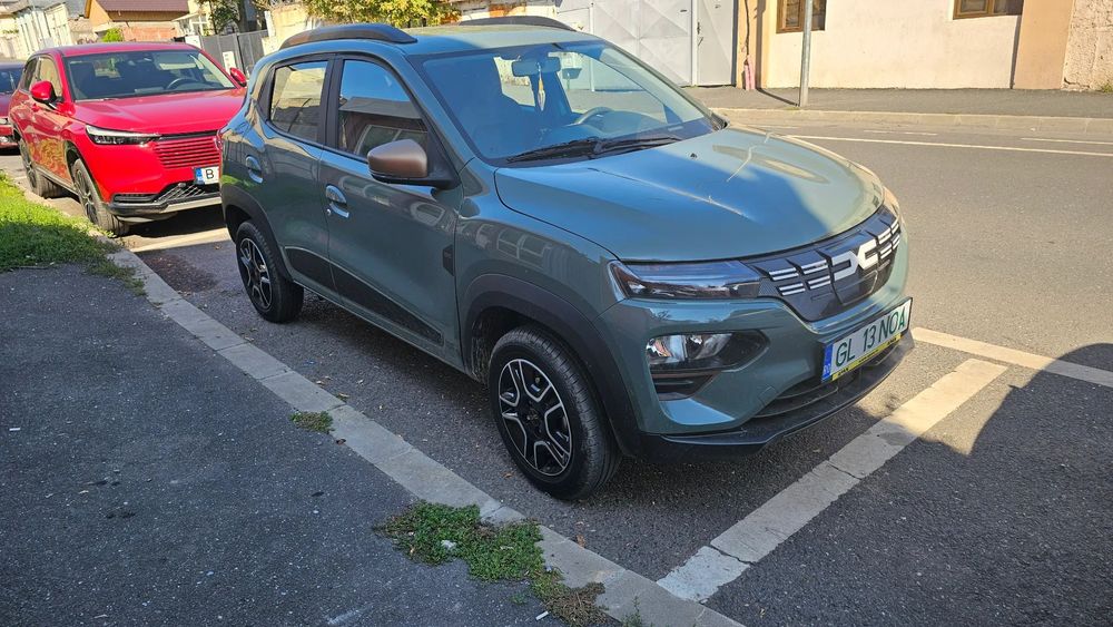 Dacia Spring In garantie pana la sfârșitul anului, stare perfecta, km foarte putini