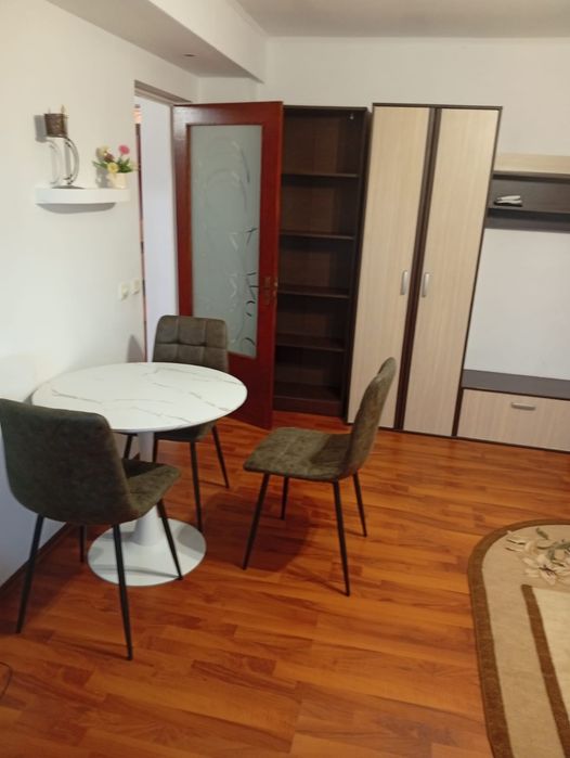 Vand apartament Buftea