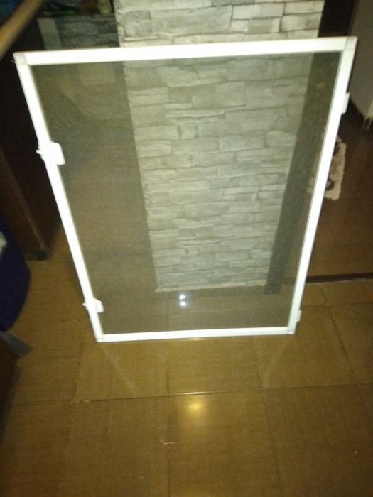 Montez plase de țânțari