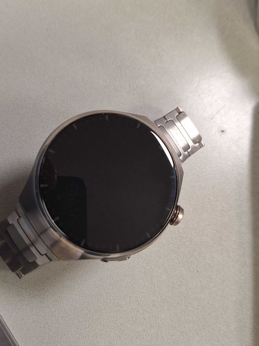 Smart Часовник Huawei Watch 4 Pro