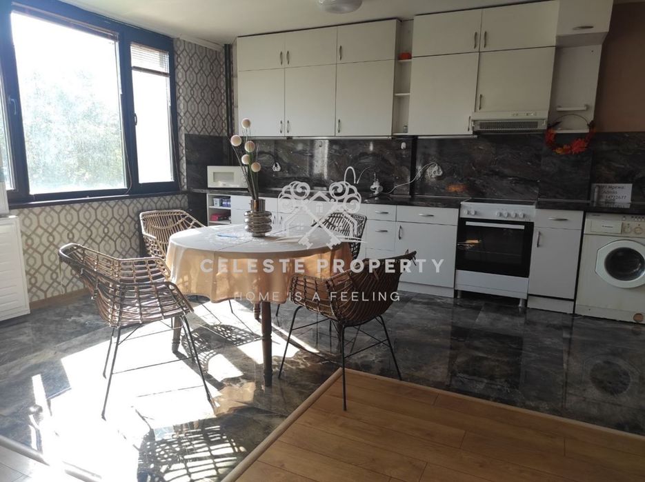 Дава се под наем Тристаен апартамент в София, Център - 104 кв.м за 747.66 € - Снимка #8