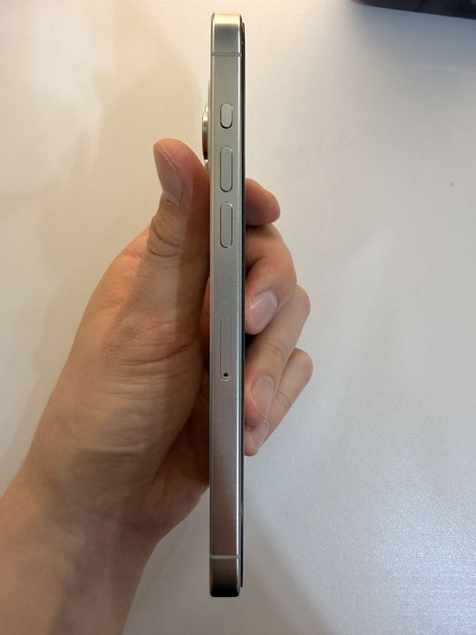 Продам iphone 15 pro max 90% АКБ