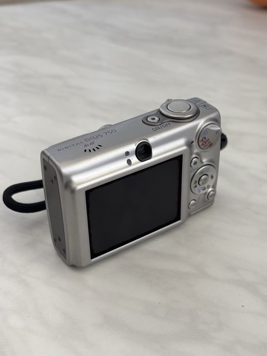 Canon IXUS 750 - УНИКАЛНИ СНИМКИ Дигитален Фотоапарат В Отлично Състояние