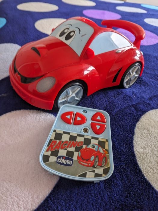 Chicco Mașinuță cu telecomanda